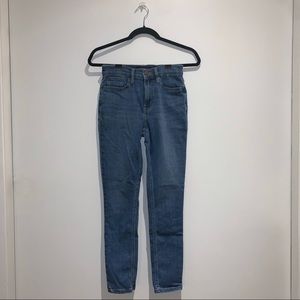 Calvin Klein Skinny Jeans BNWOT